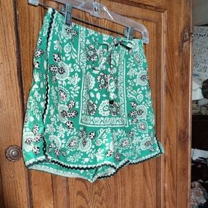 Zara High Waist Green and Black Shorts